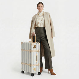 The Illustrator - Blue Check In Spinner