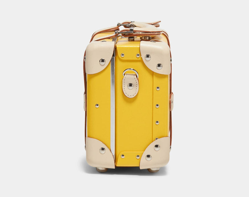 Side product view of the vanity Correspondent fibreboard suitcase in canary yellow