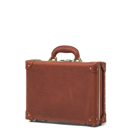 Angled product view of the briefcase Pioneer leather suitcase in brown