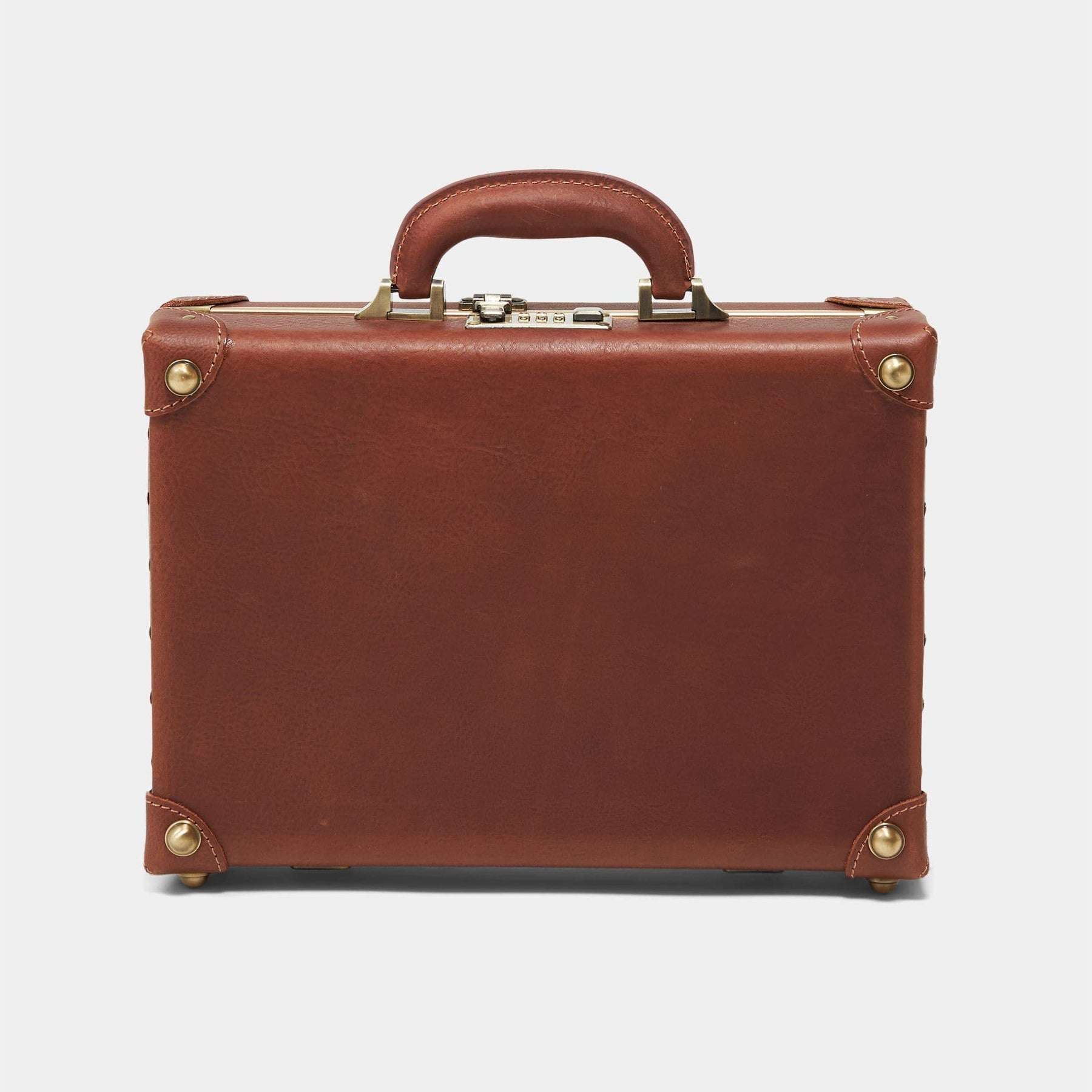 Product view of the briefcase Pioneer leather suitcase in brown with suitcase