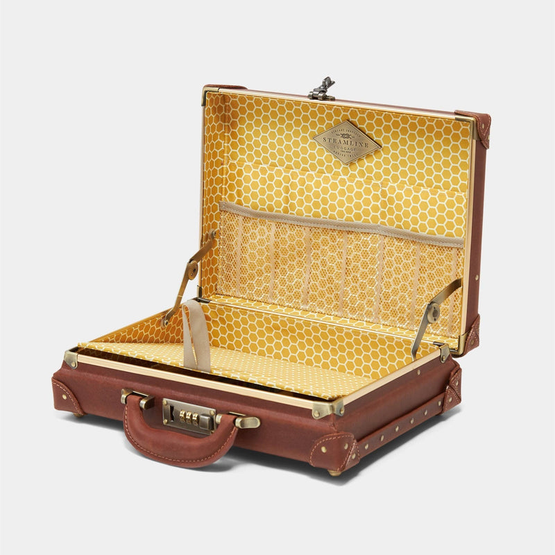 Open product view of the briefcase Pioneer leather suitcase in brown with honeycomb printed lining