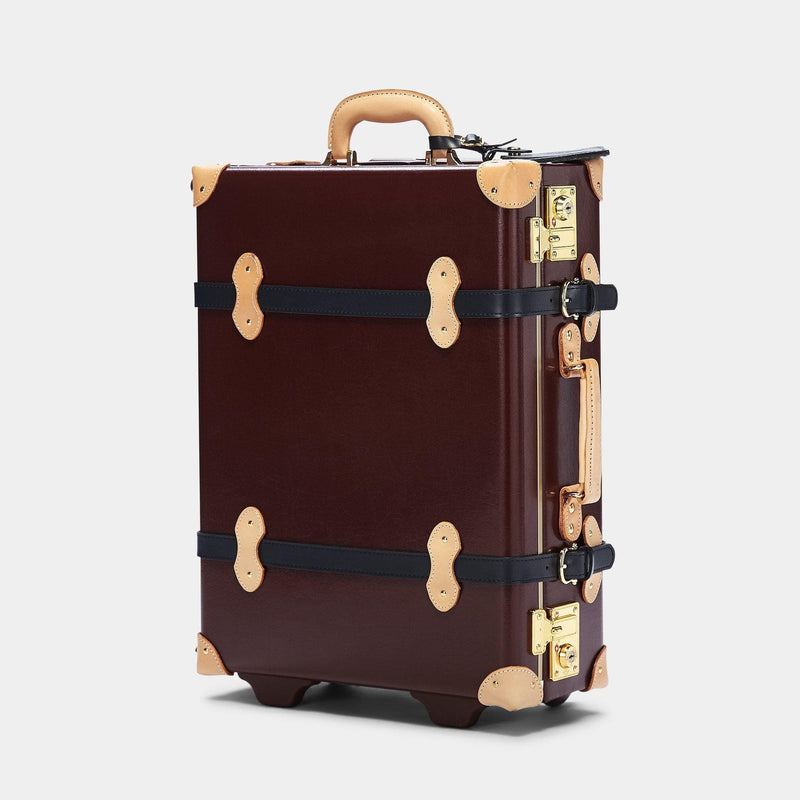 Angled product view of the carry-on Architect leather suitcase in burgundy