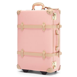 Angled product view of the stowaway Correspondent fibreboard suitcase in pink