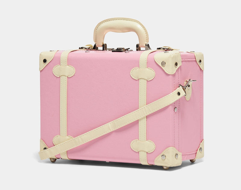 Angled product view of the briefcase Entrepreneur vegan leather suitcase in pink